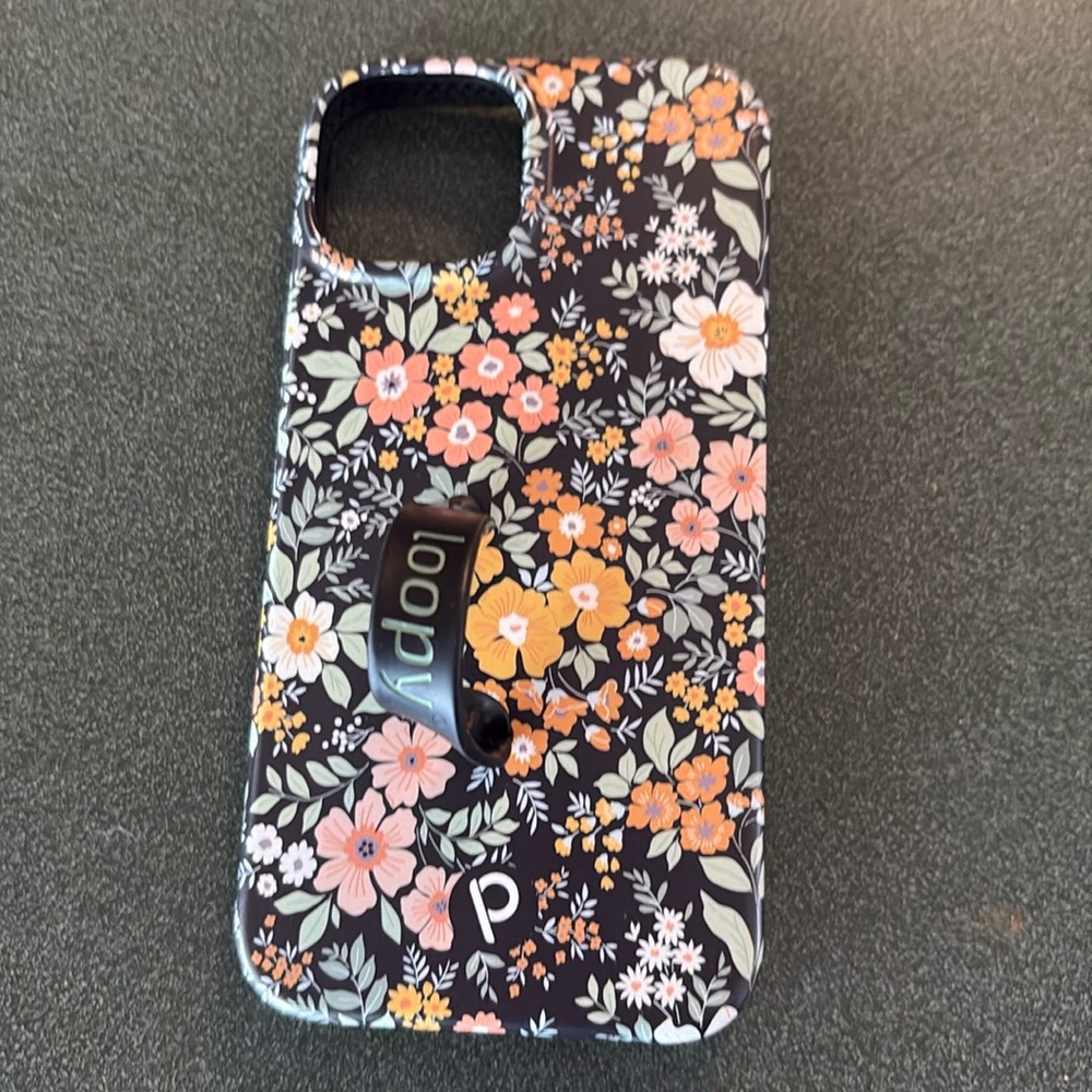 Loopy iPhone 13 case